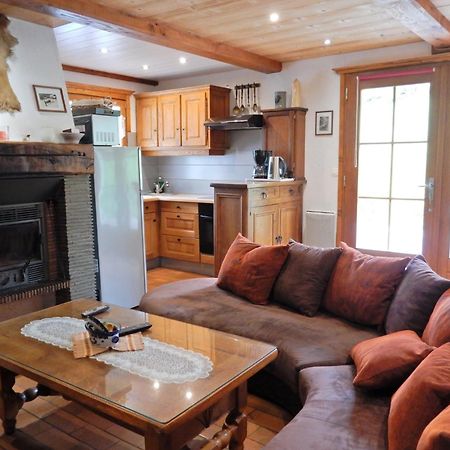 Charming Chalet In Ventron With Terrace Exterior photo